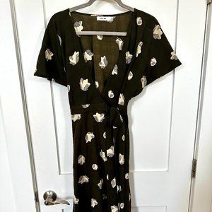 Mod Ref Classic Dark Green Wrap Dress